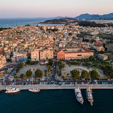 Zachari House Cfu * Virós