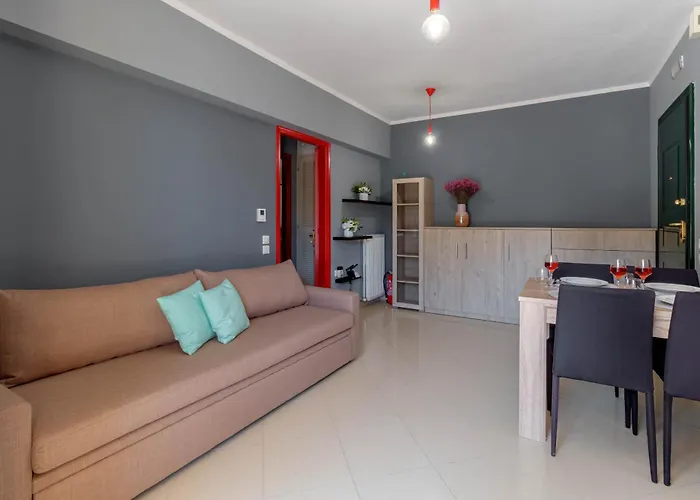 Zachari House Cfu * Virós